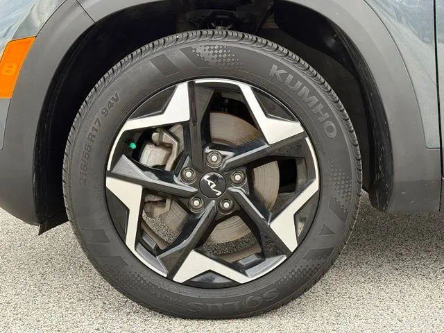 Certified Used 2024 Gray Kia EX image 10