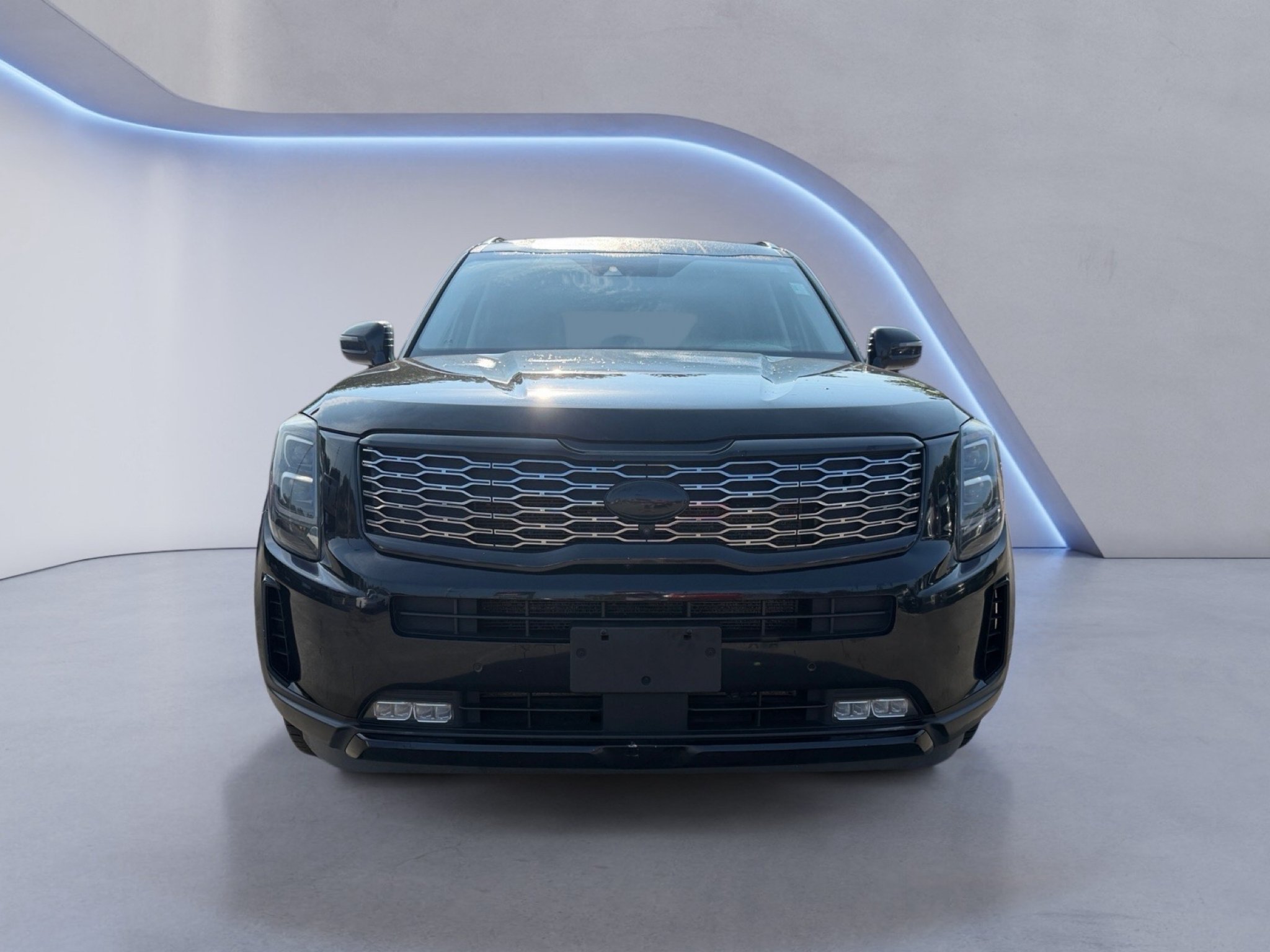 Used 2020 Ebony Black Kia SX image 9