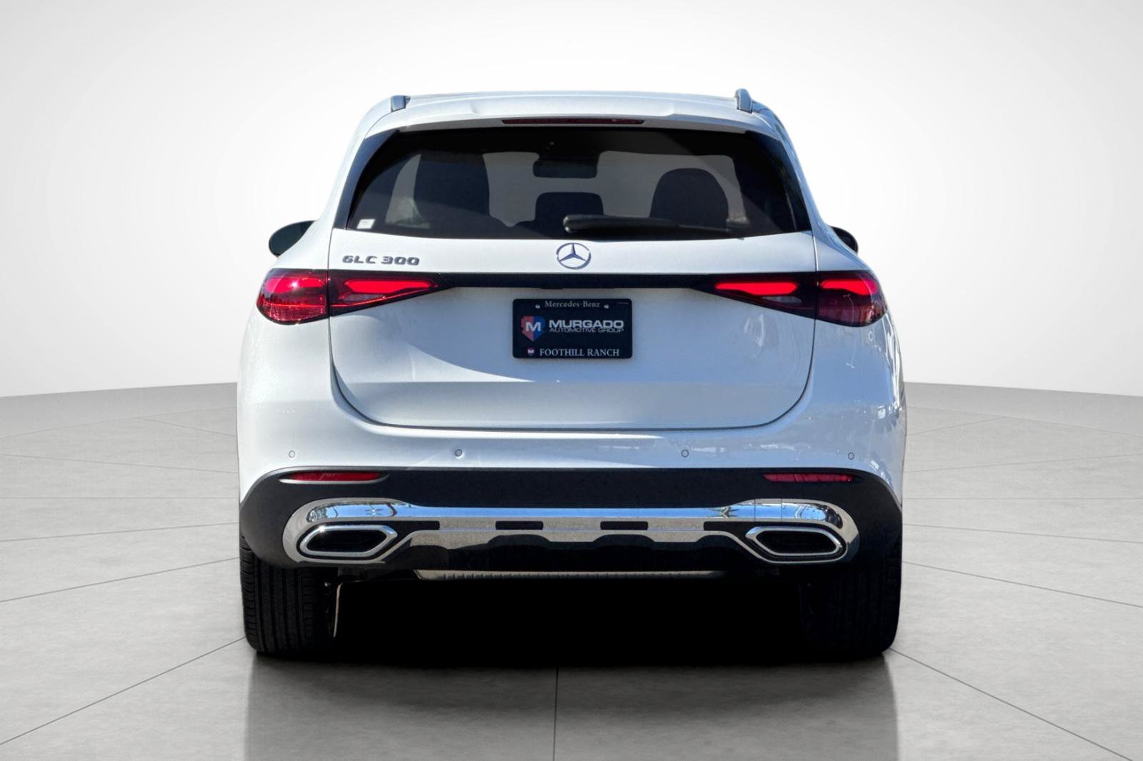 New 2027 Polar White Mercedes-Benz GLC 300 image 9