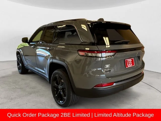New 2027 Gray Jeep Limited image 3