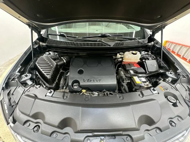 Used 2020 Gray Chevrolet Premier image 19