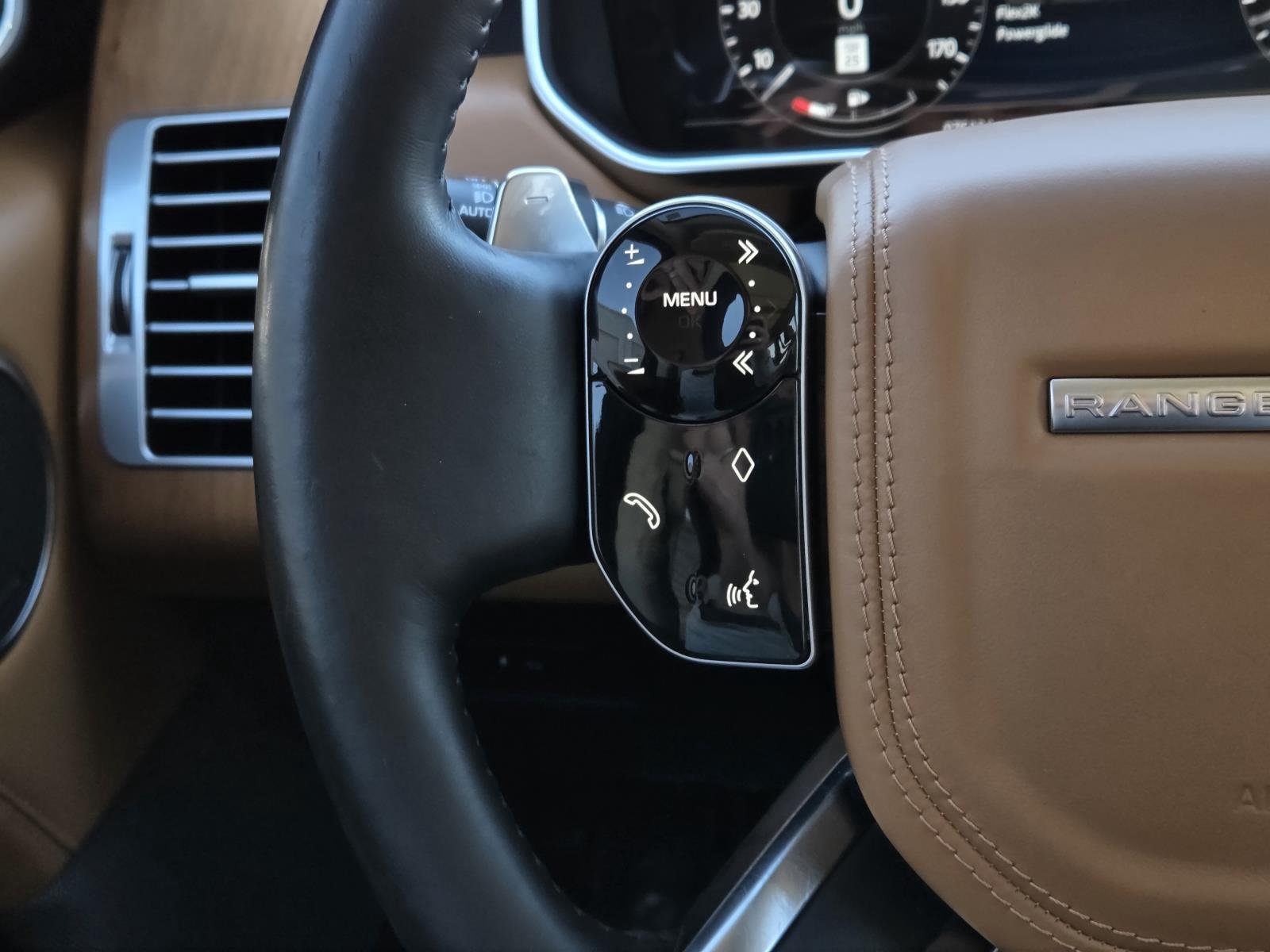 Used 2019 Silicon Silver Premium Metallic Land Rover Autobiography image 21