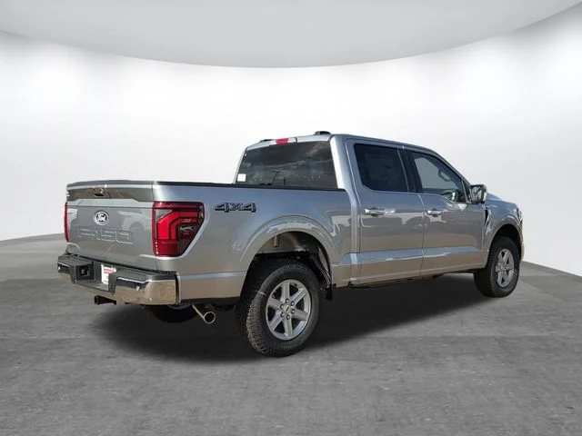 New 2026 Iconic Silver Metallic Ford Lariat® image 23