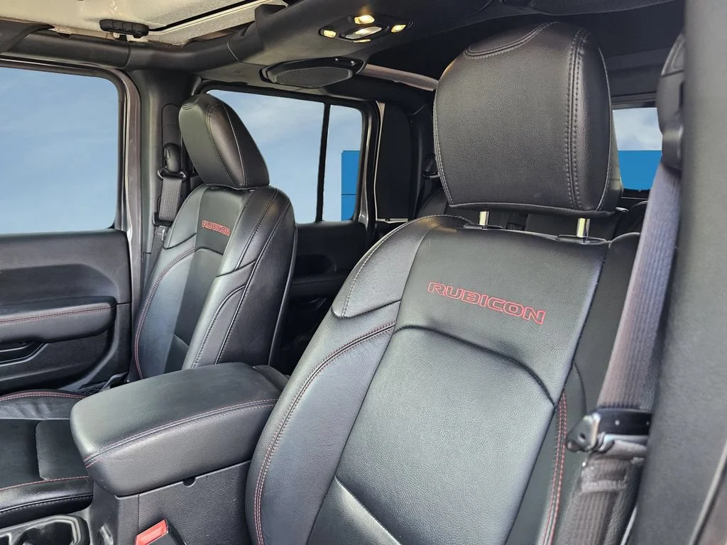 Used 2020 Granite Crystal Jeep Rubicon image 19