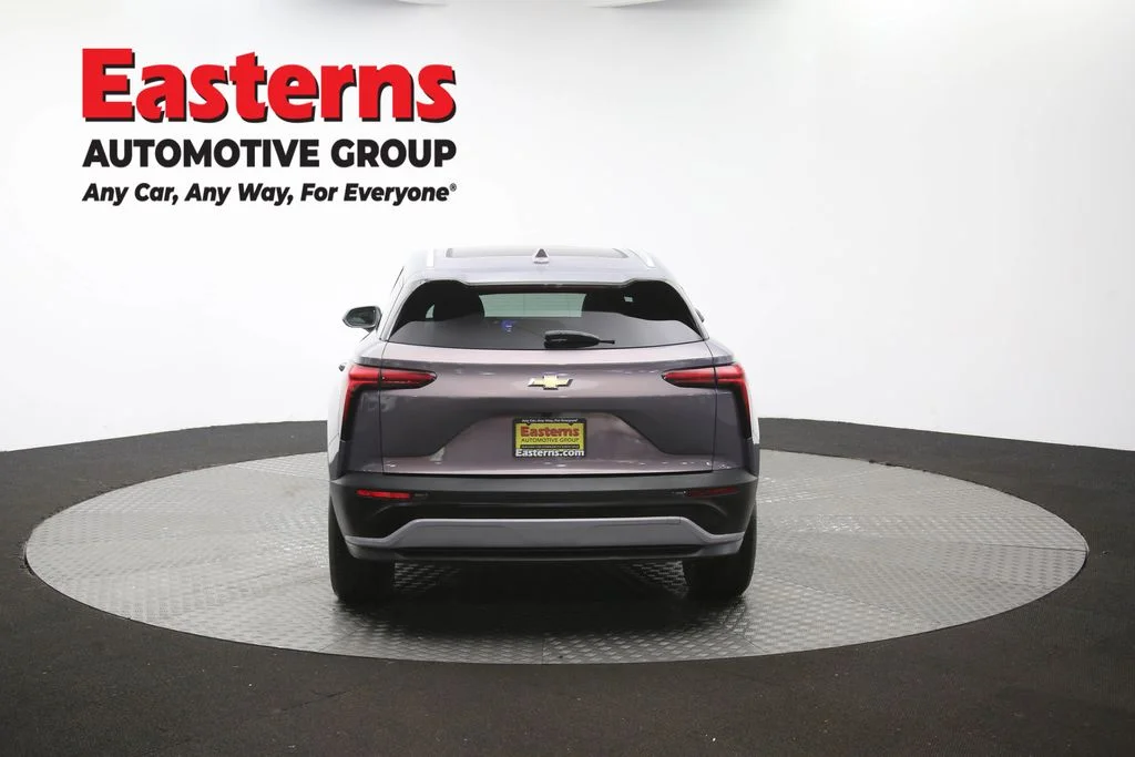 Used 2024 Gray Chevrolet LT image 38