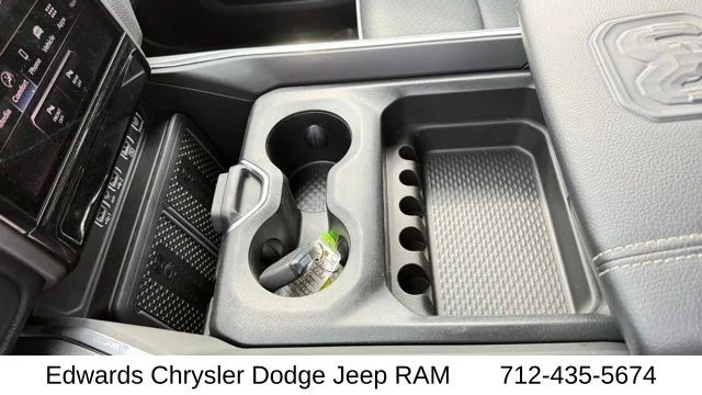 2026 RAM 1500 Laramie - Photo 25