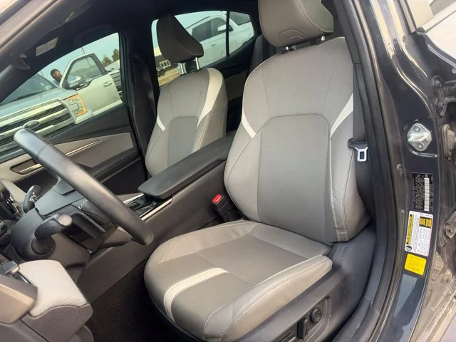 Used 2025 Gray Toyota SE image 17