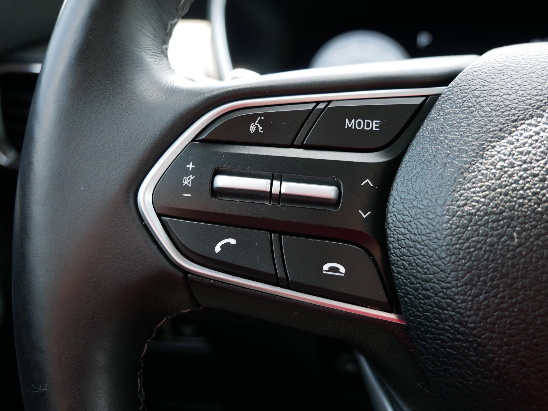 2023 Hyundai Santa Fe Limited - Photo 27