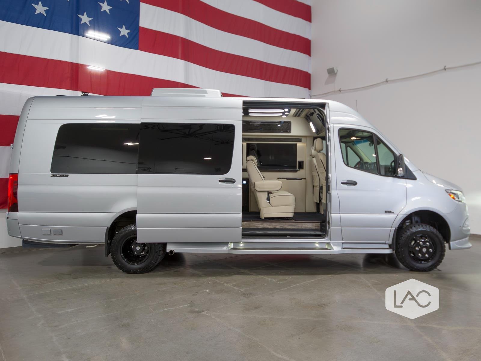 Used 2022 Iridium Silver Midwest Automotive Designs 4X4 Revolution Lithium image 33