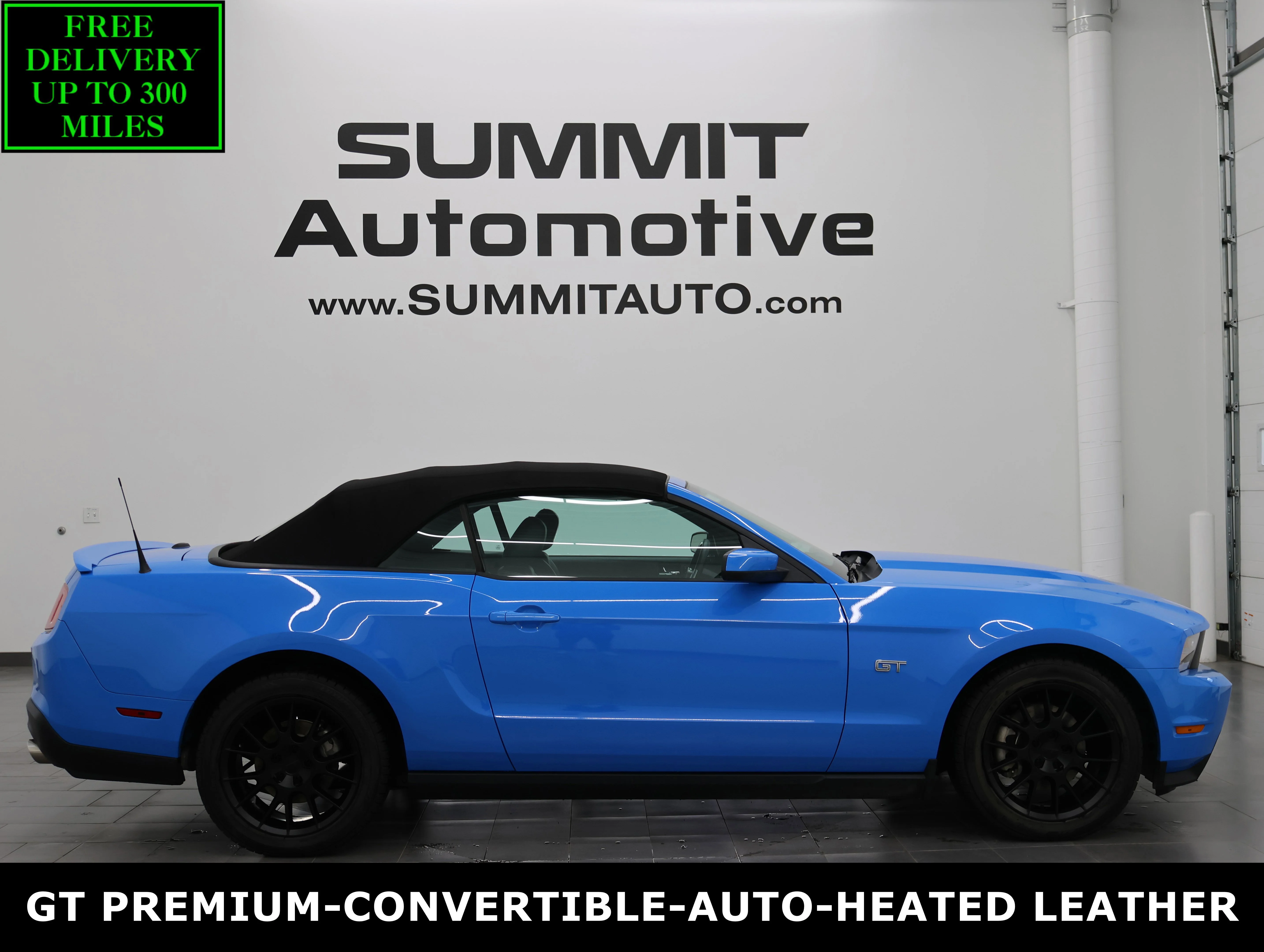 2010 Ford Mustang GT Premium's photo