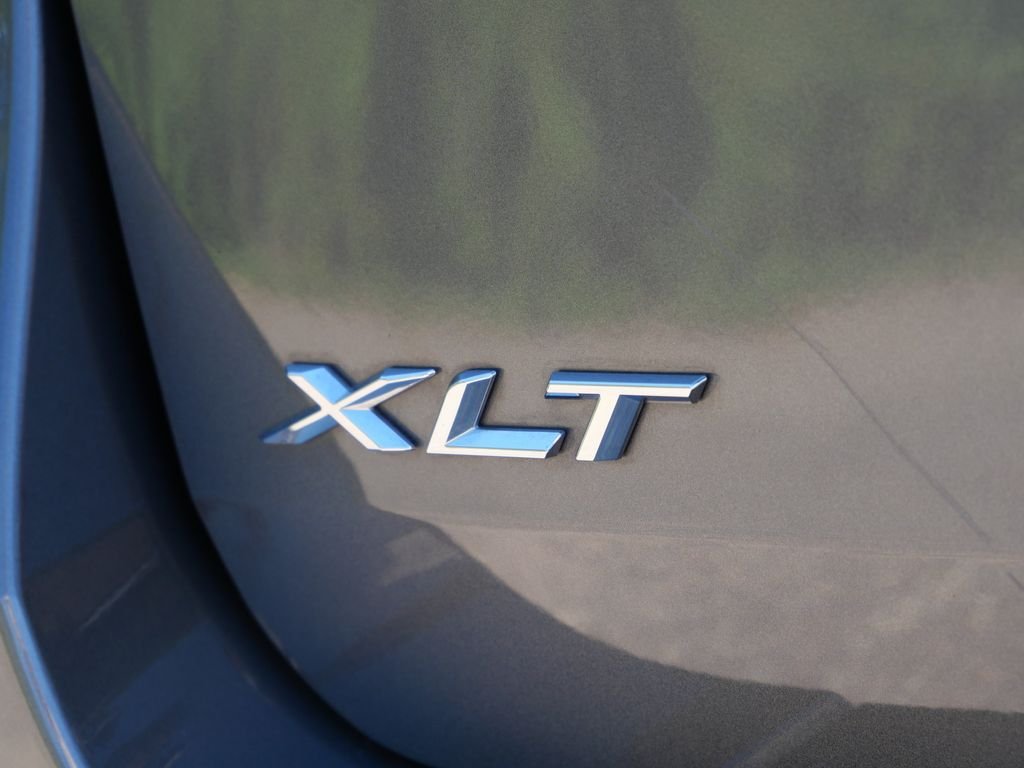 Certified Used 2022 Gray Ford XLT image 9