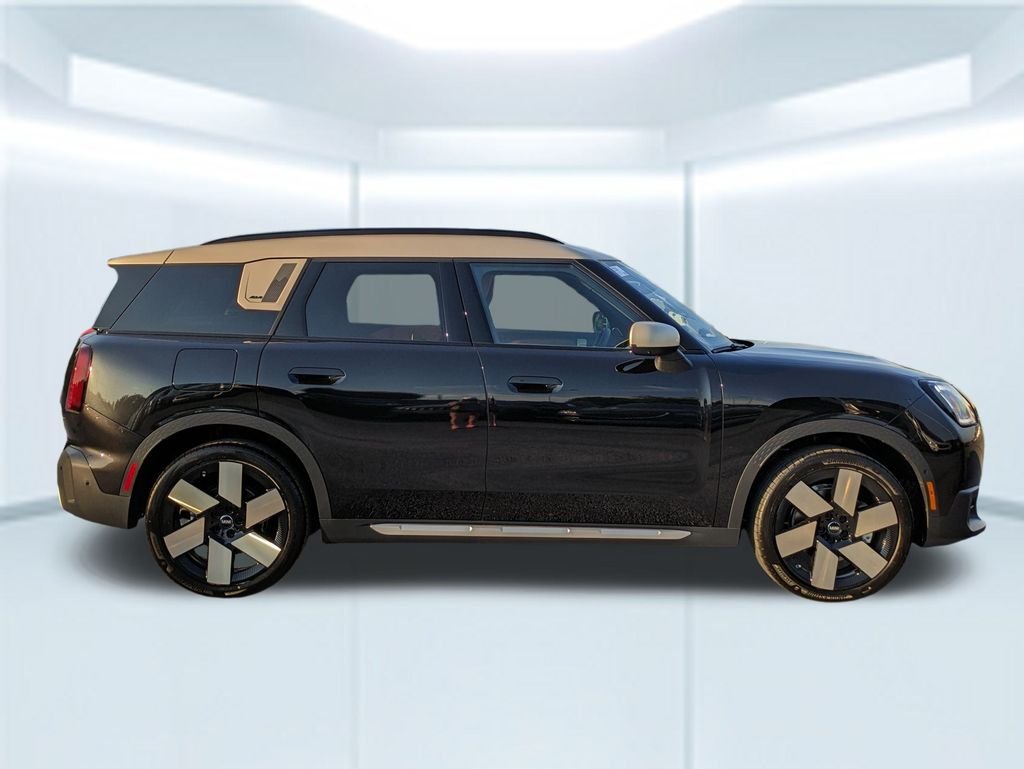 2026 MINI Countryman S - Photo 6