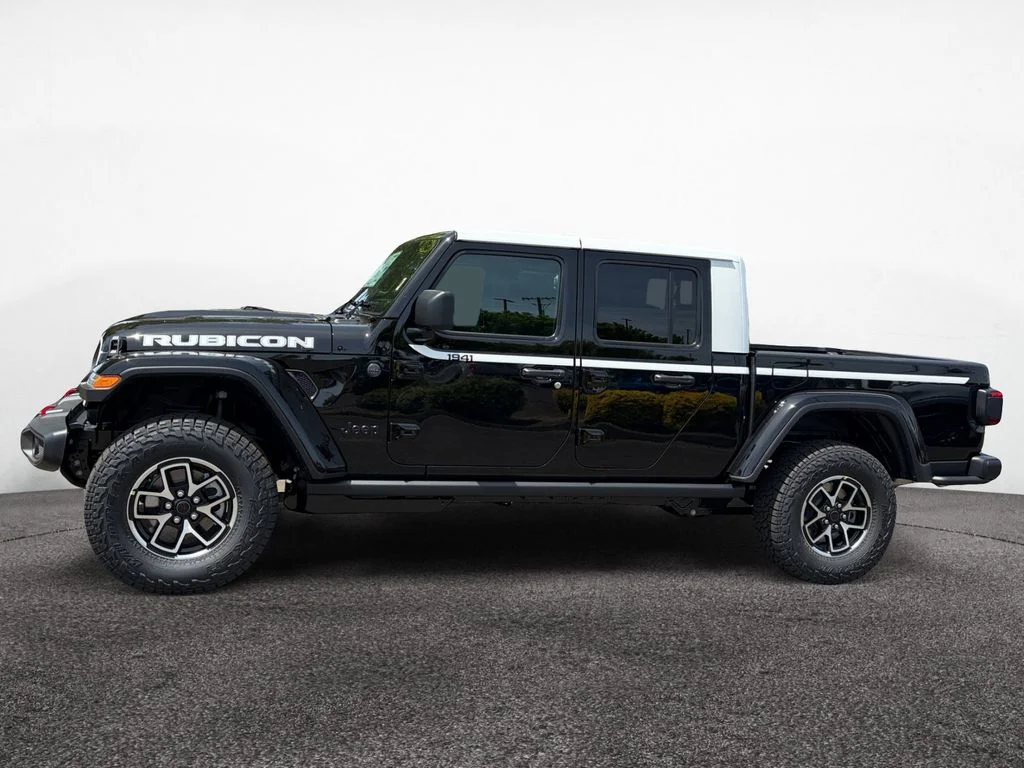New 2026 Black Clear-Coat Exterior Paint Jeep Rubicon image 2