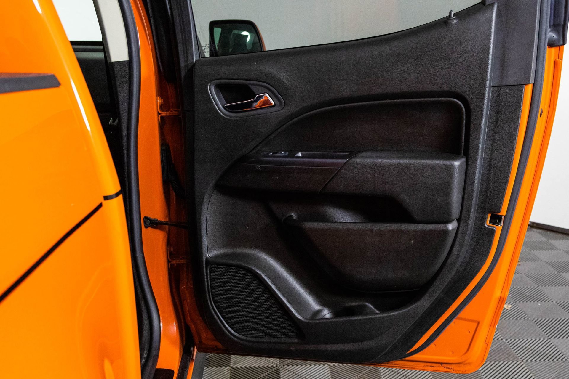 2021 CHEVROLET COLORADO - Image 34