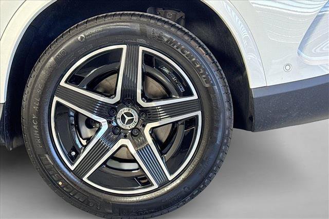 New 2026 Polar White Mercedes-Benz GLC 300 image 57