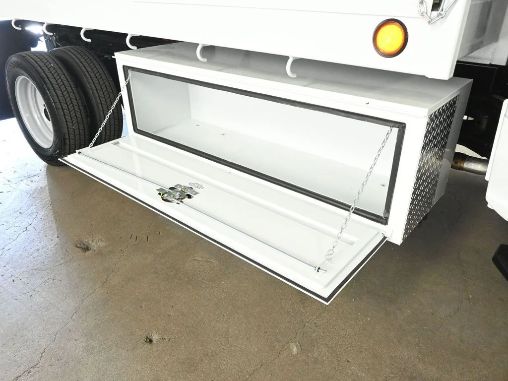 New 2026 White Ford XL image 25