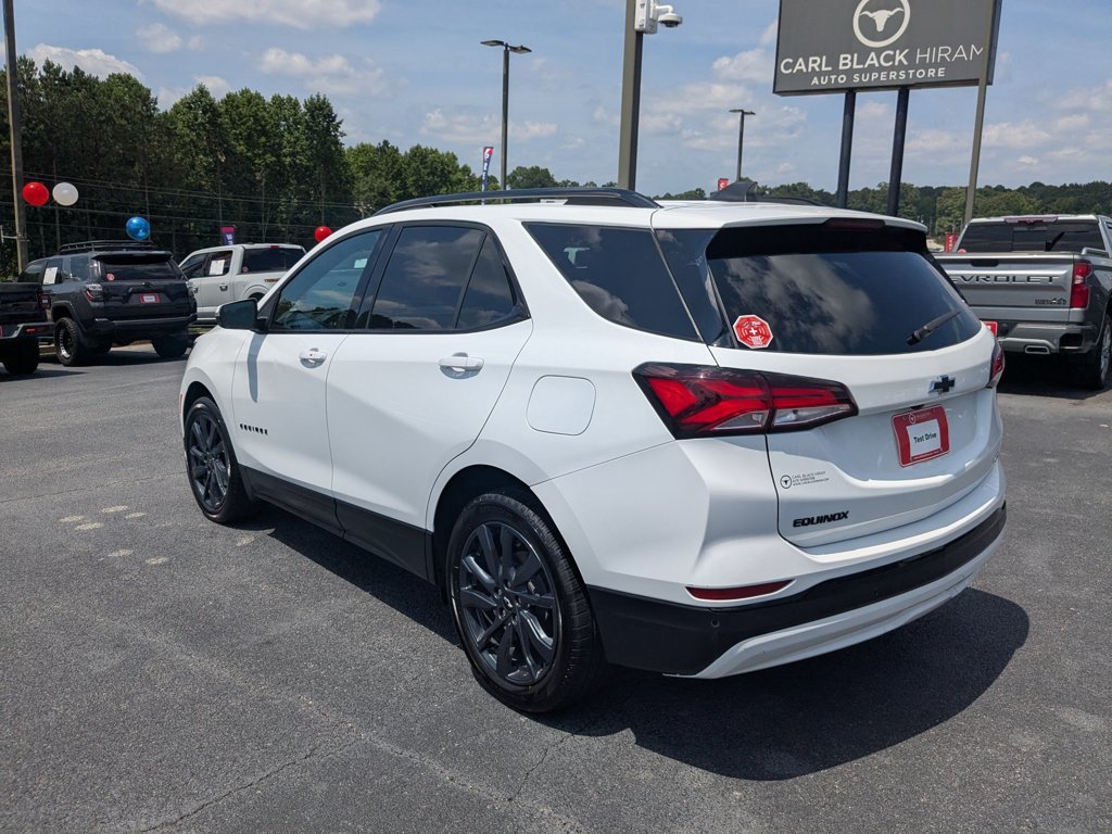 Used 2024 Summit White Chevrolet RS image 7