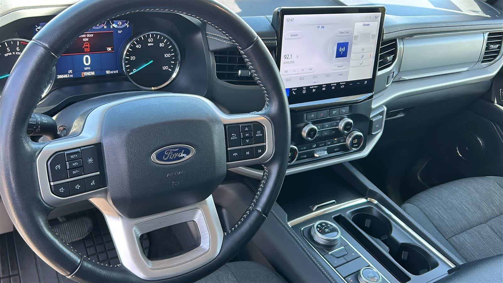 2024 Ford Expedition XLT - Photo 10