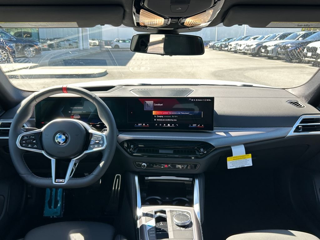 New 2026 White Metallic BMW M60 image 33