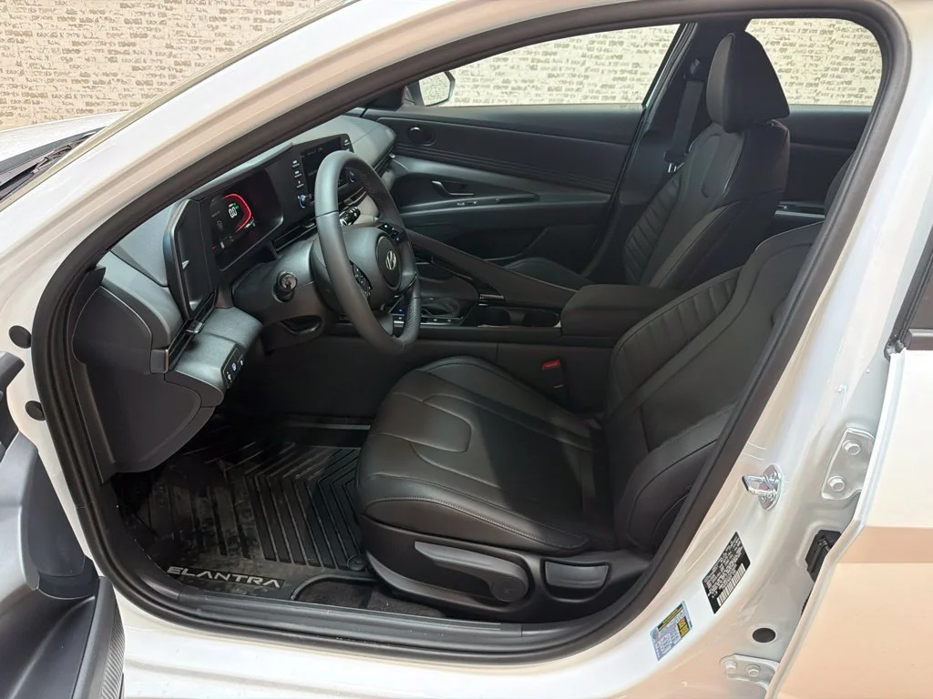 New 2026 Serenity White Hyundai SEL Sport image 23