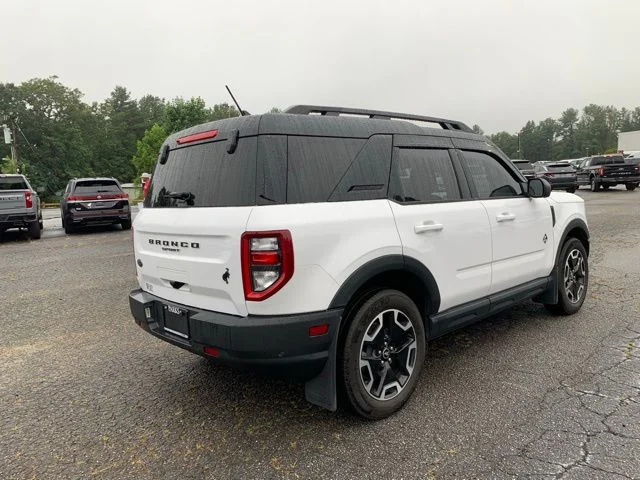 Certified Used 2024 Oxford White Ford Outer Banks image 10