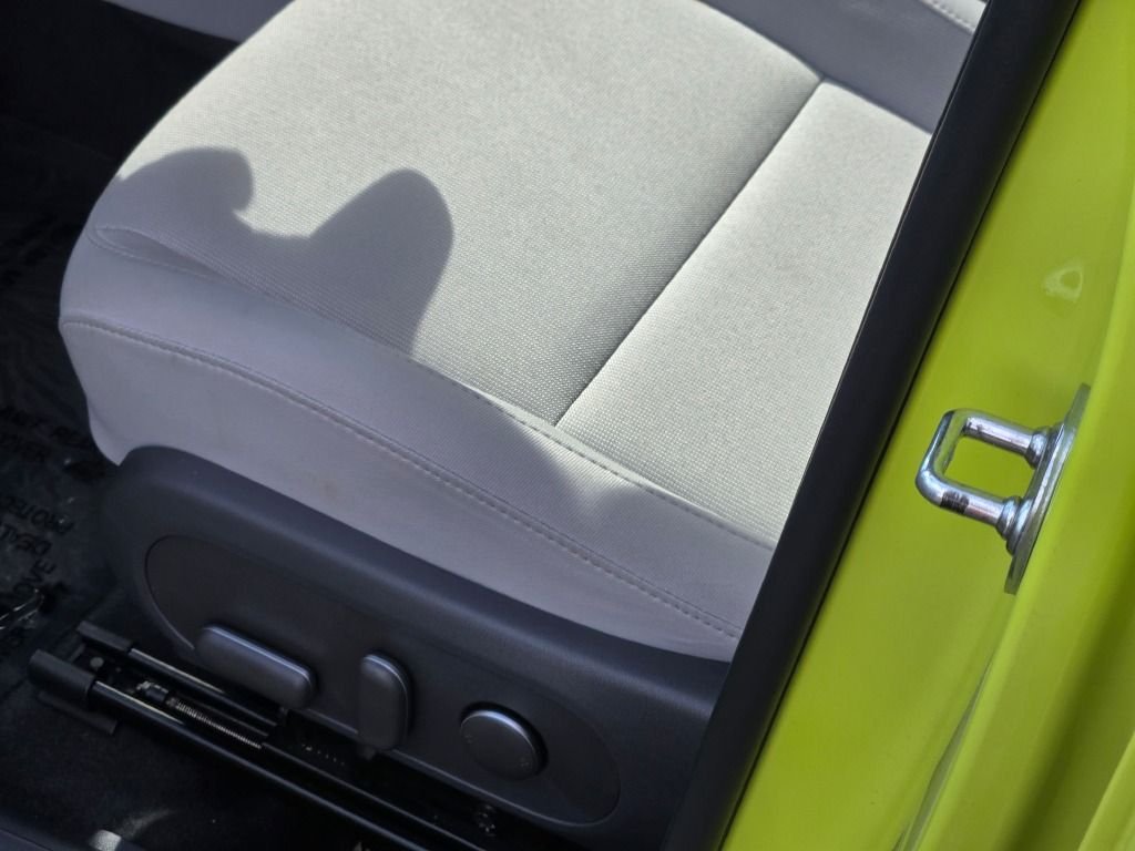 Used 2024 Yellow Hyundai SEL image 21