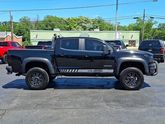 Used 2016 Black Chevrolet LT image 8