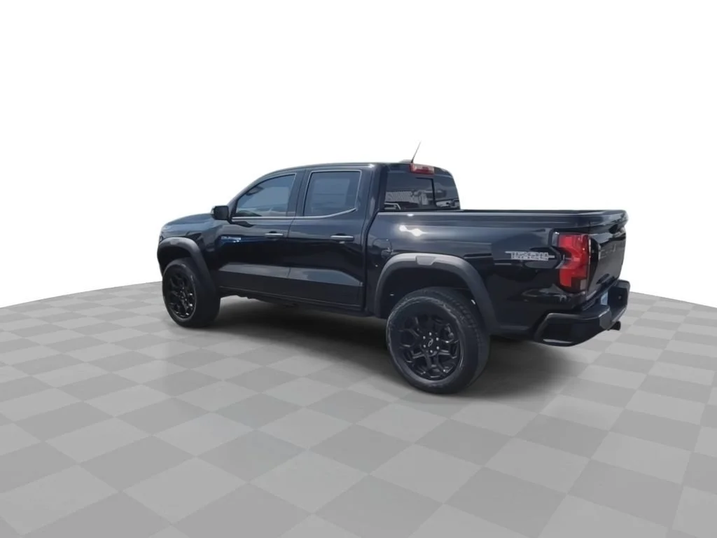 New 2026 Black Chevrolet Trail Boss image 6