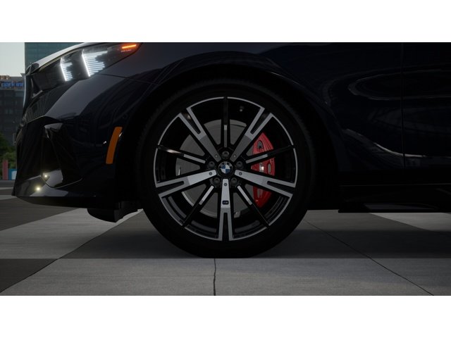 New 2027 Carbon Black Metallic BMW 530i xDrive image 7