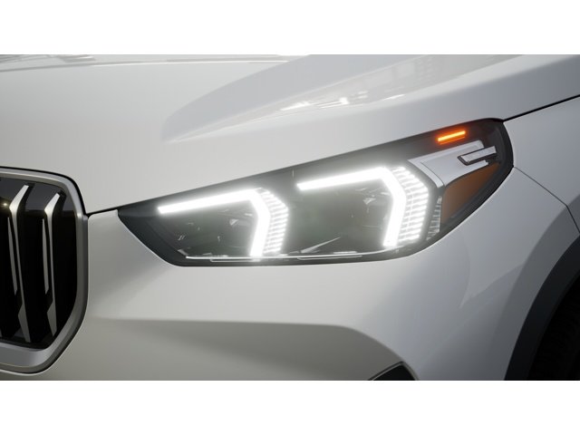 New 2027 Alpine White BMW xDrive28i image 6