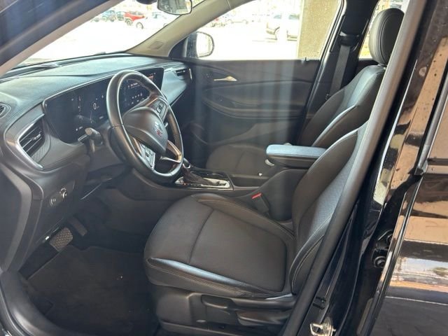 Used 2025 Black Buick Preferred image 8