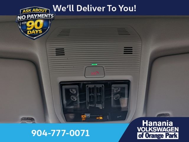 New 2026 White Volkswagen 2.0T SE w/Technology image 23