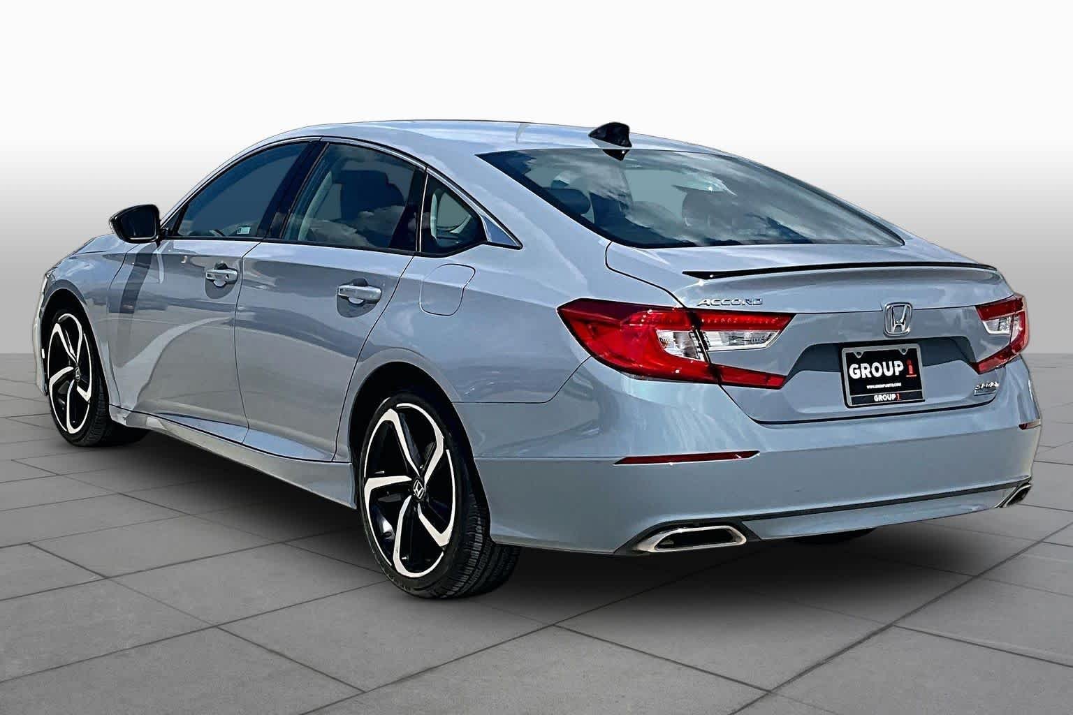 Used 2022 Sonic Gray Pearl Honda Sport SE image 11