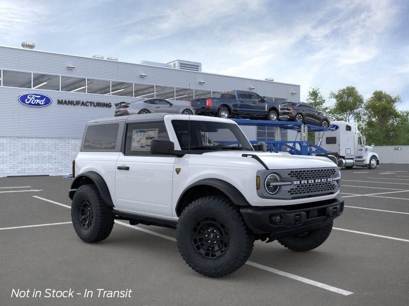 New 2026 Oxford White Ford Badlands image 7
