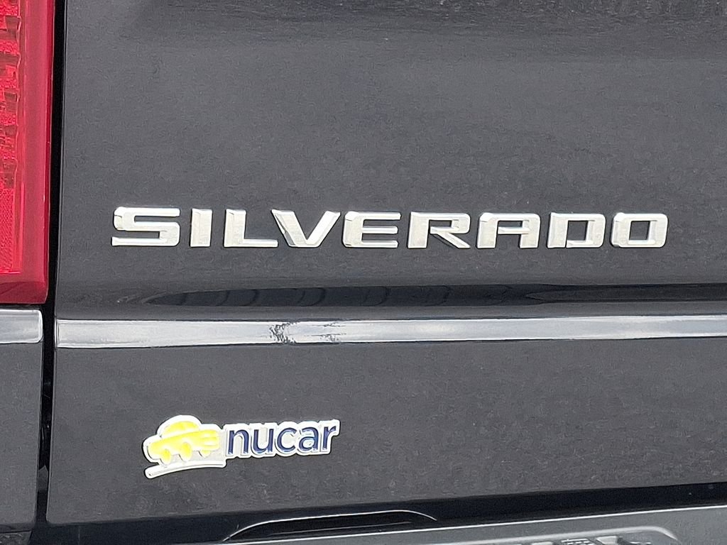 Used 2022 Gray Chevrolet LT image 30