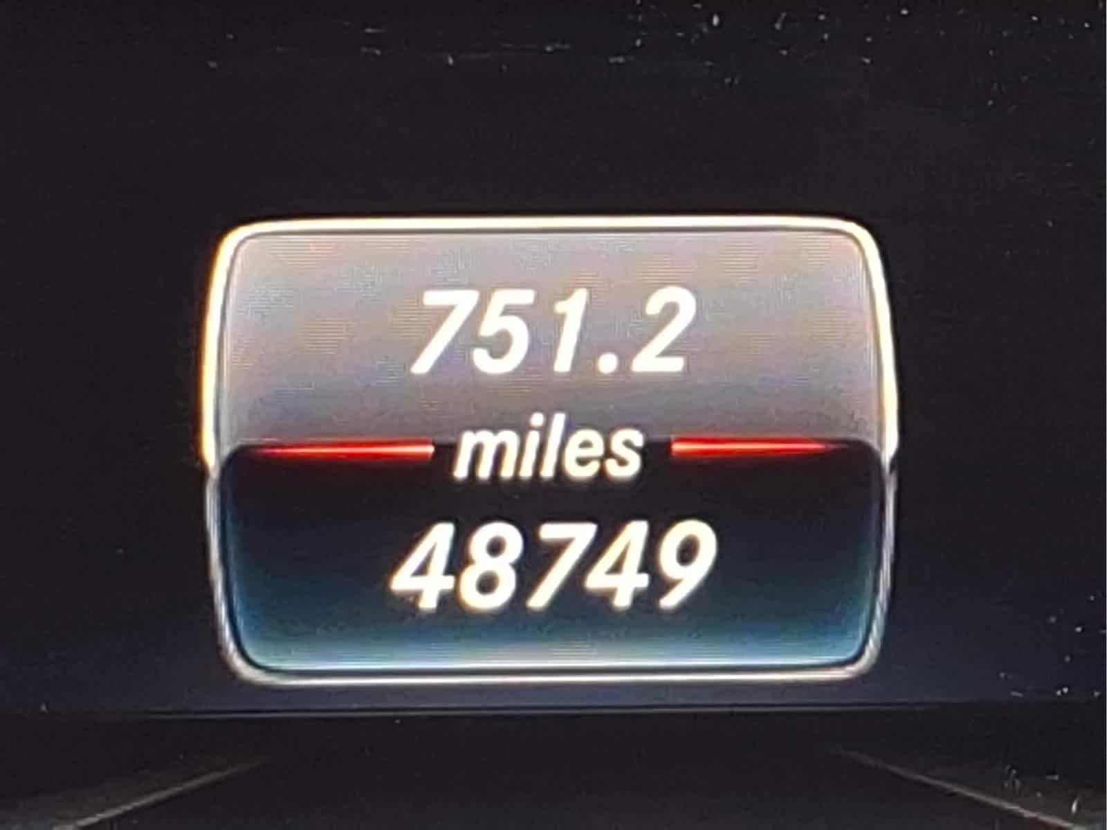 Used 2019 Polar White Mercedes-Benz GLA 250 image 22