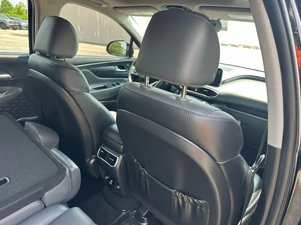 Used 2023 Black Hyundai Limited image 27