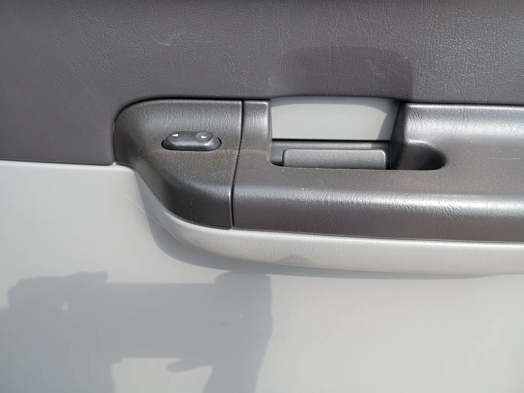 Used 2006 Oxford White Clearcoat Ford XLT image 13