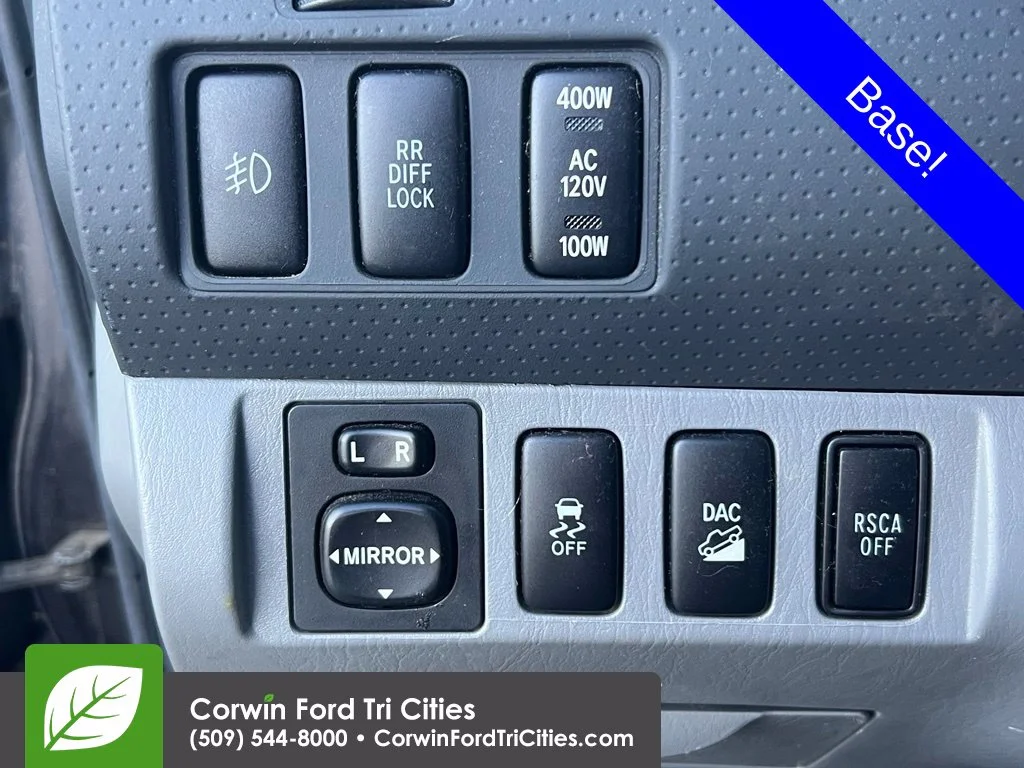 Used 2014 Gray Toyota Base image 11