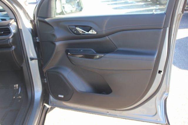 2023 GMC Acadia AT4 - Photo 38