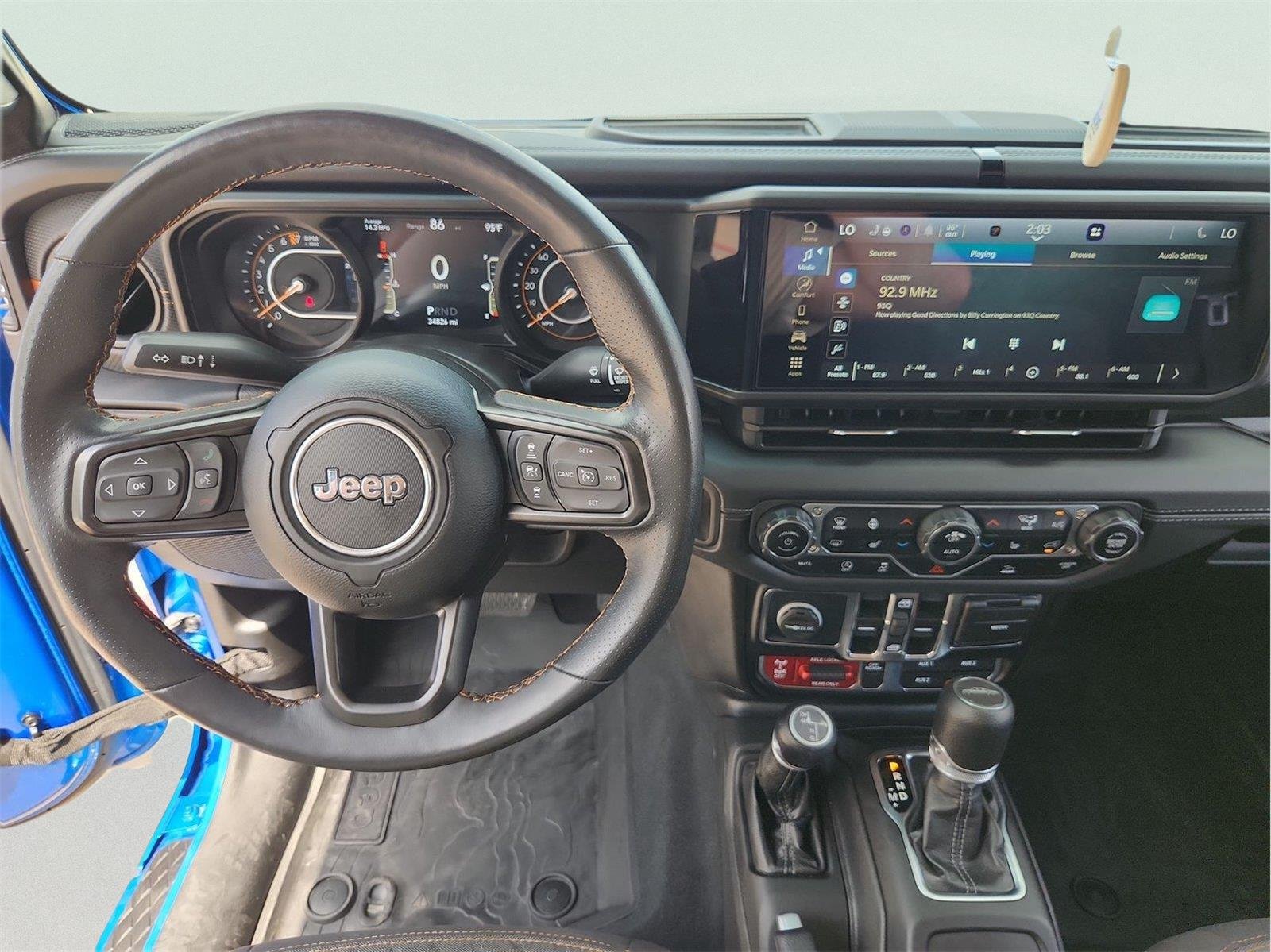 2024 Jeep Gladiator photo 11 of 33