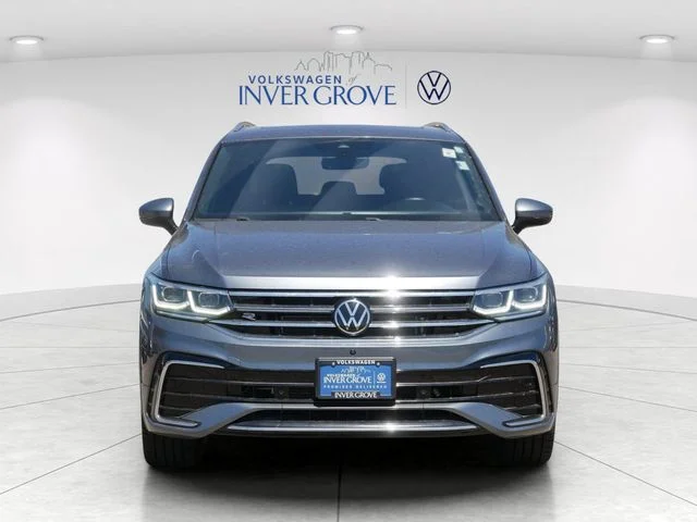 Used 2023 Volkswagen Tiguan SEL R-LINE with VIN 3VV4B7AX9PM114930 for sale in Inver Grove Heights, Minnesota