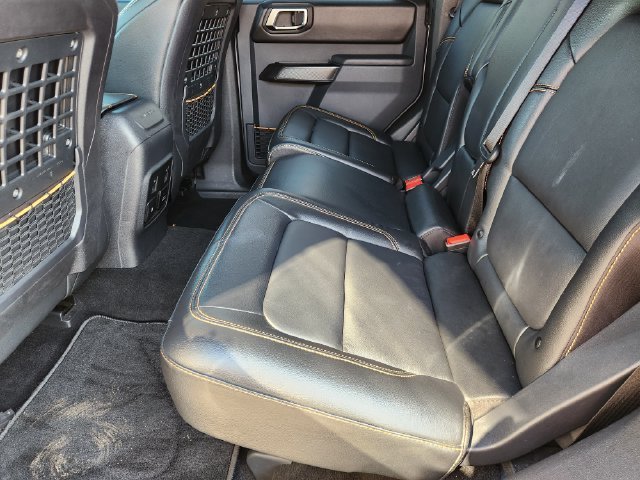 Used 2024  Ford Badlands image 30
