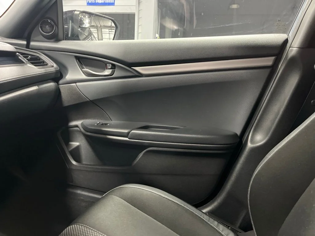 2021 Honda Civic Hatchback Sport - Photo 14