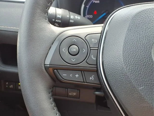 Used 2024 Gray Toyota XLE Premium image 10