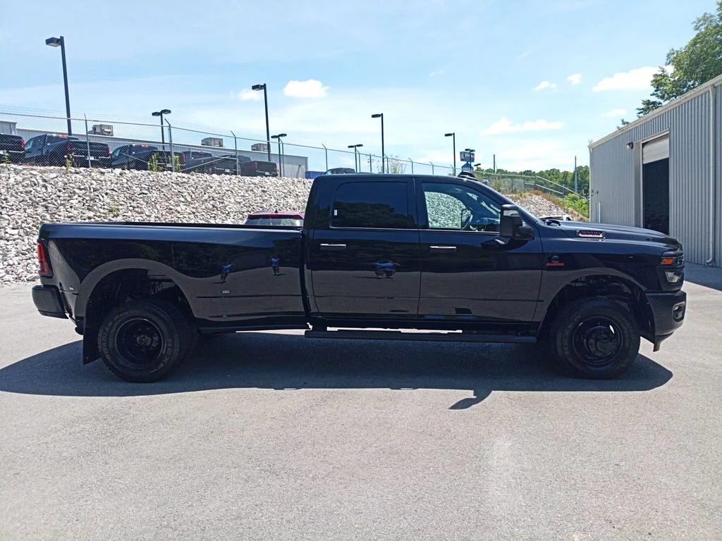 Used 2025 Black Ram Tradesman image 6
