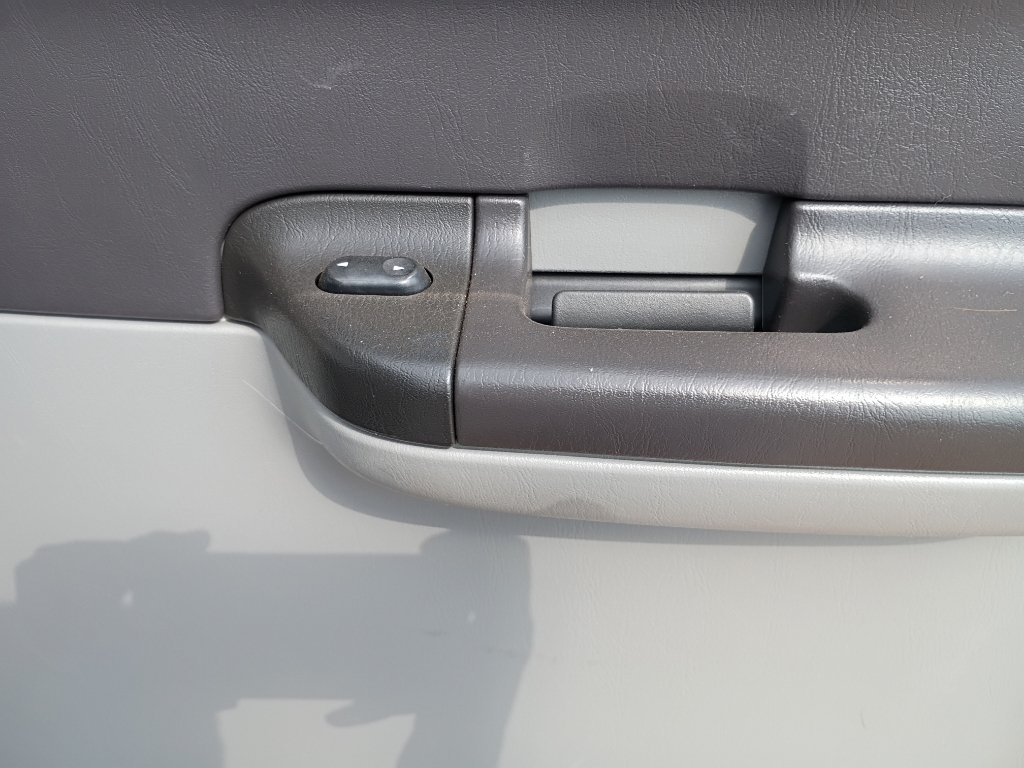 Used 2006 Oxford White Clearcoat Ford XLT image 13