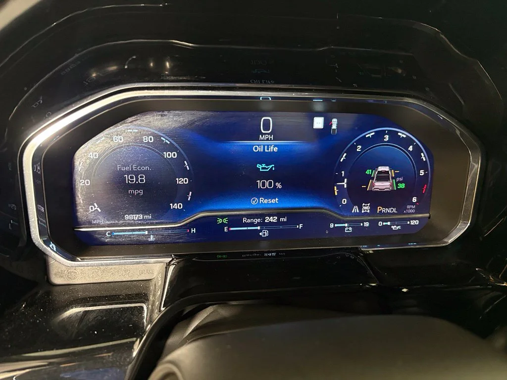 Used 2022 Red Chevrolet LT image 26