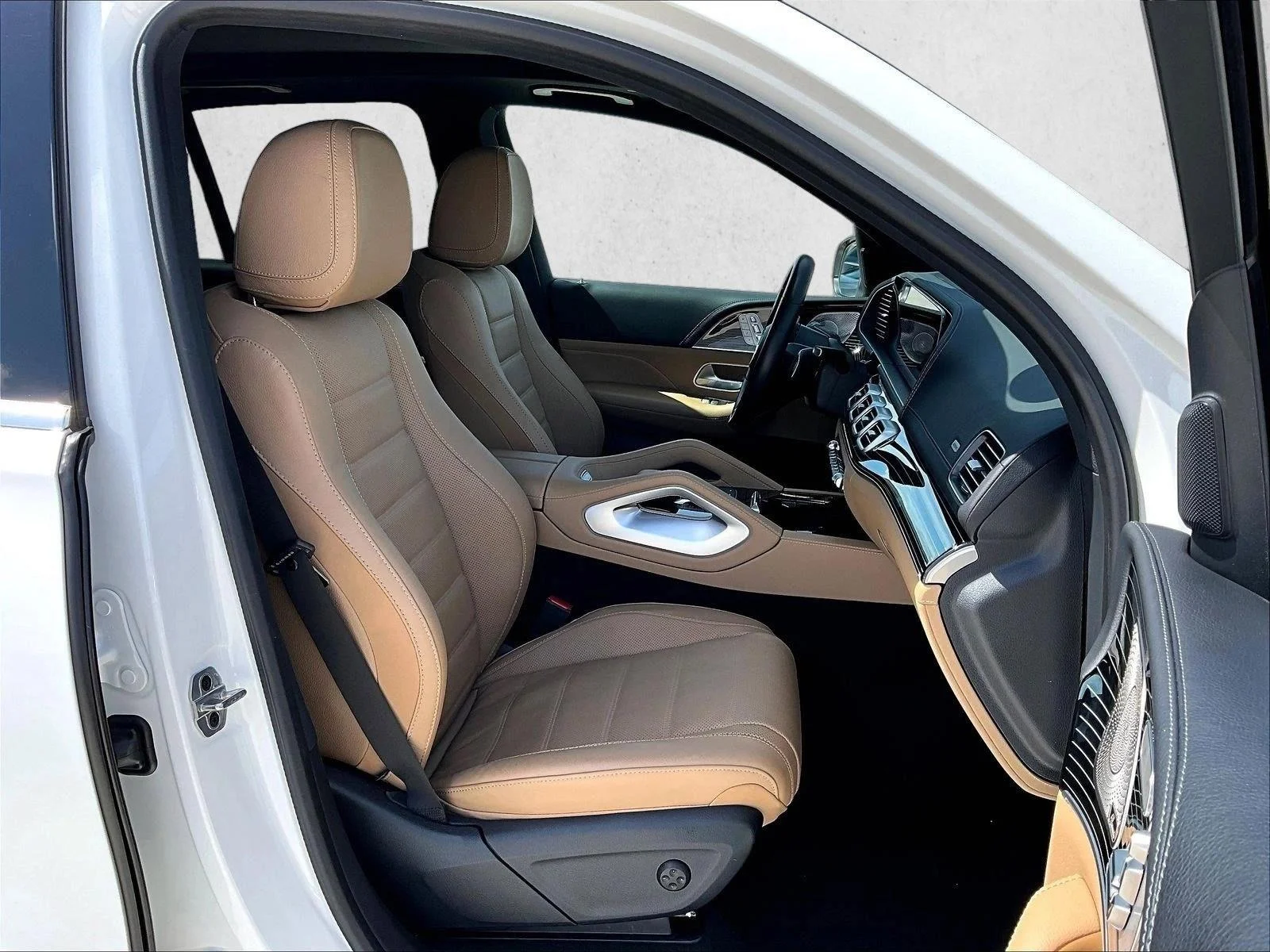 Used 2024 Polar White Mercedes-Benz GLE 450 image 9