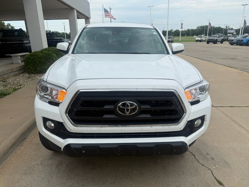 Used 2023 Ice Cap Toyota SR5 image 7